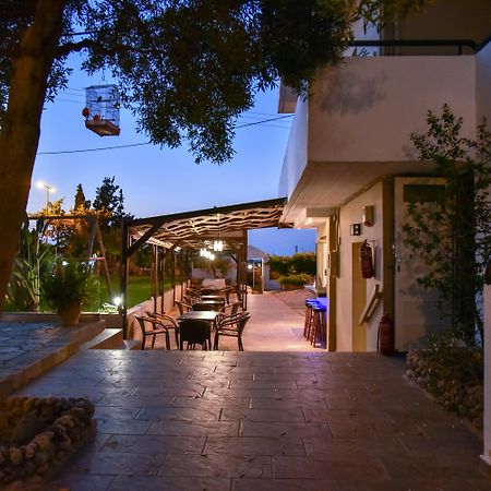 Iraklis Apartments Stalida Екстериор снимка