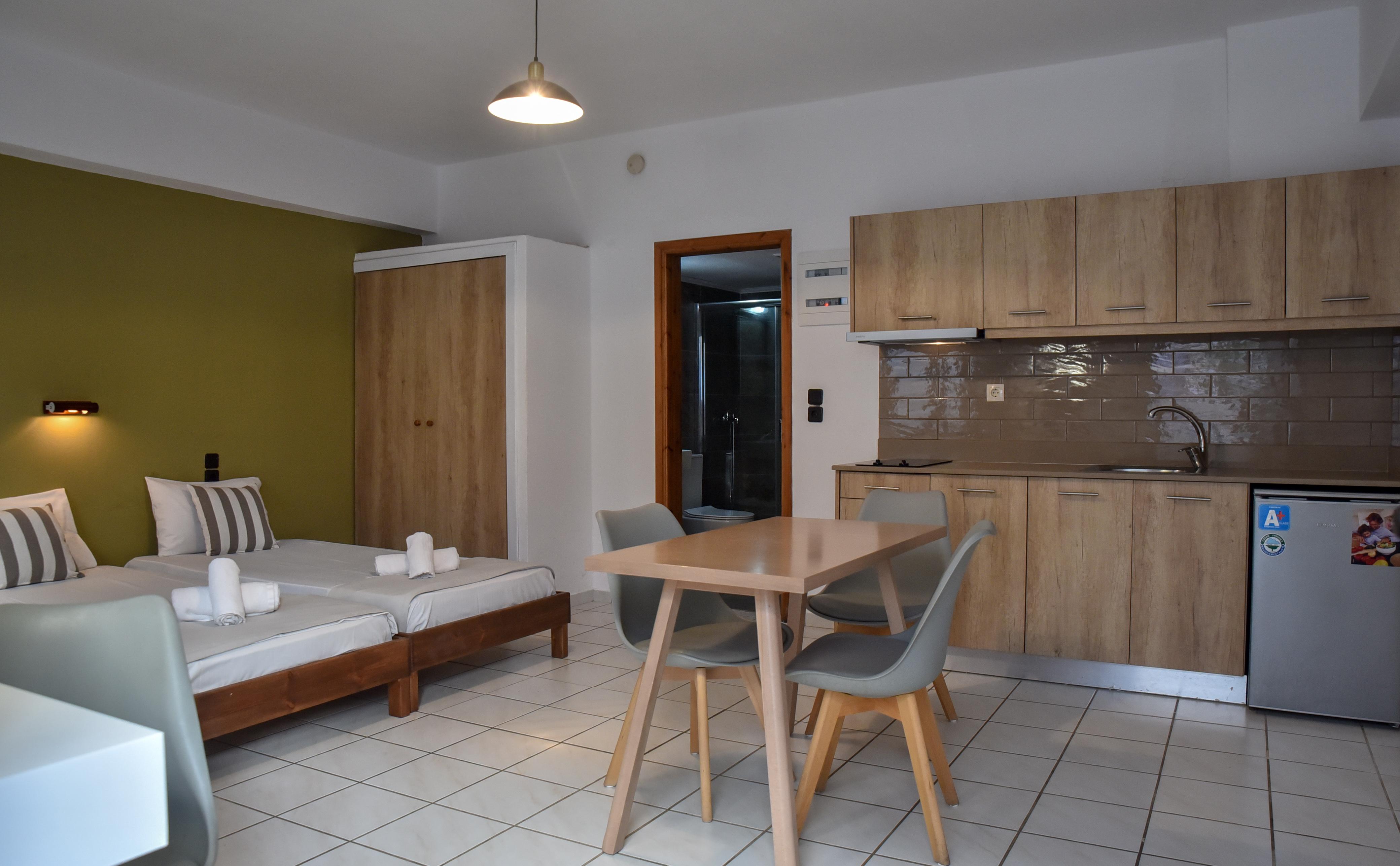 Iraklis Apartments Stalida Екстериор снимка