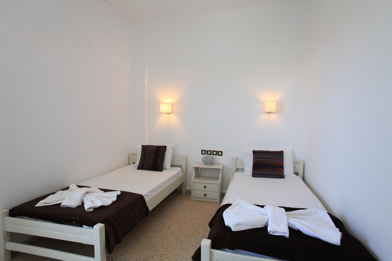 Iraklis Apartments Stalida Екстериор снимка